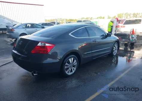 2009 Honda Accord 2.4 Lx-S from USA, damaged, VIN 1HGCS12399A011124